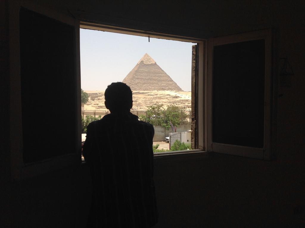 Pyramids Loft Homestay Kafret el-Gabal Rom bilde