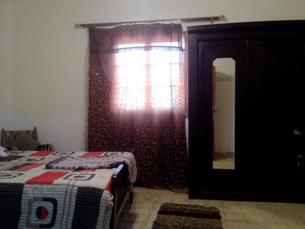 Pyramids Loft Homestay Kafret el-Gabal Rom bilde